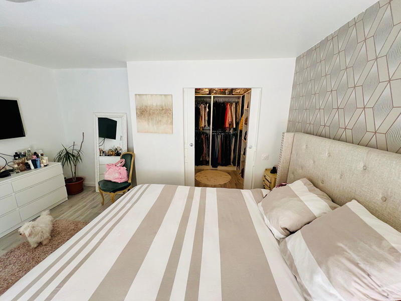 Maison - 193 m² - 9 pièces