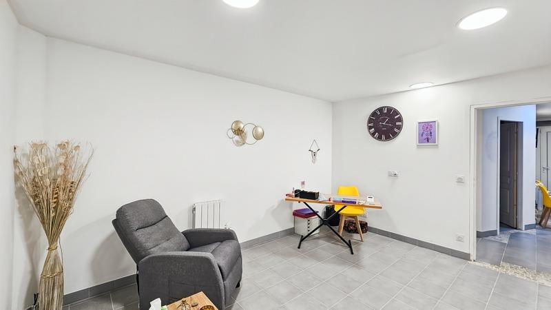 Local commercial - 53 m² - 4 pièces