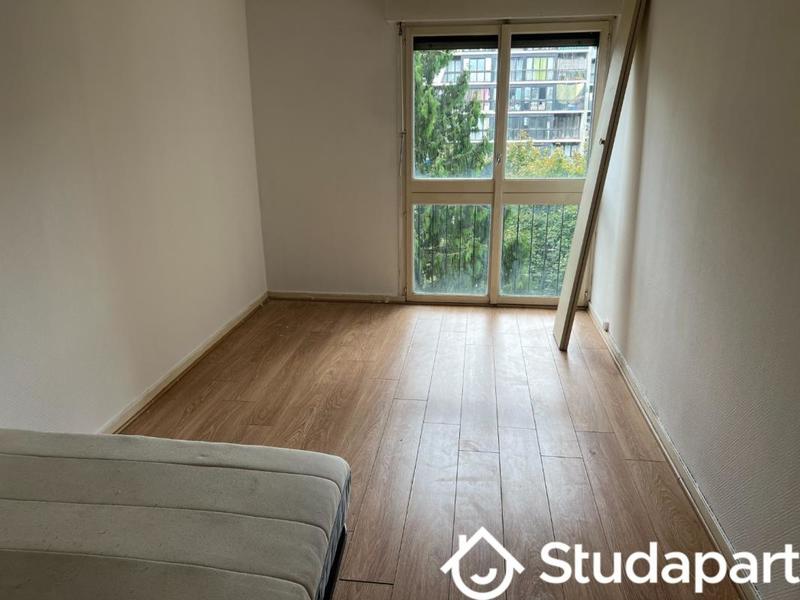 Chambre - 10 m² - 1 pièce