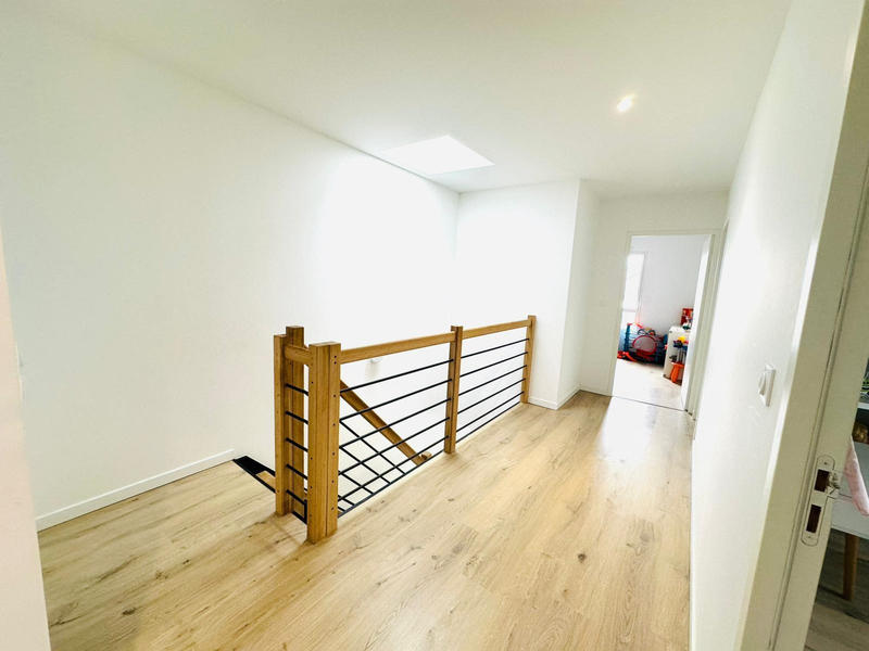 Maison - 148 m² - 6 pièces