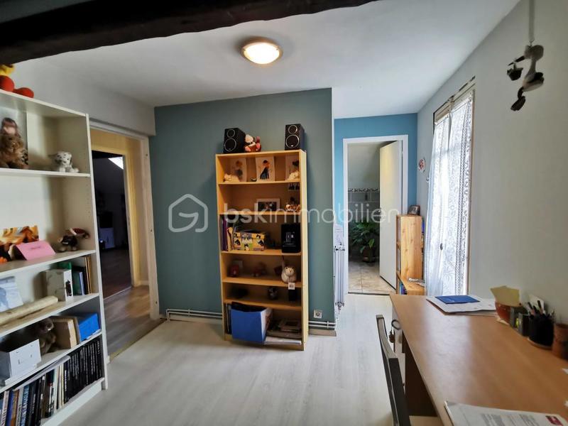 Maison traditionnelle - 132 m² - 6 pièces