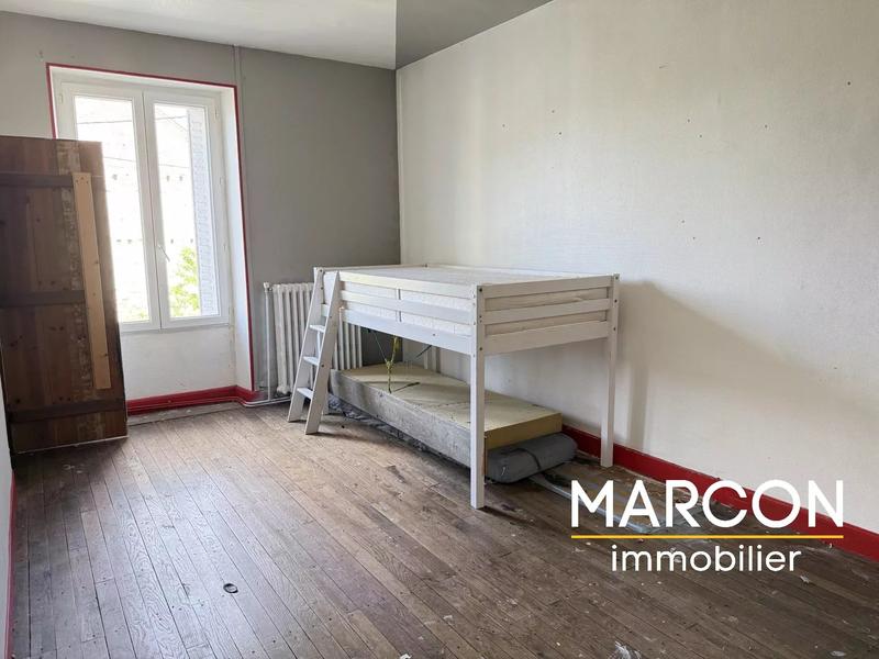 Maison de village - 185 m² - 9 pièces