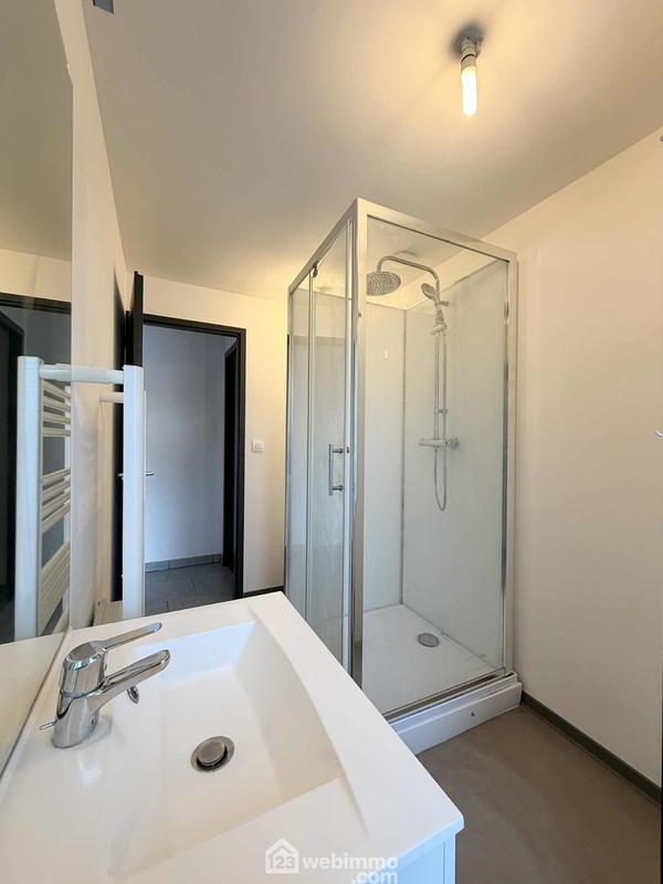 Maison - 98 m² - 5 pièces