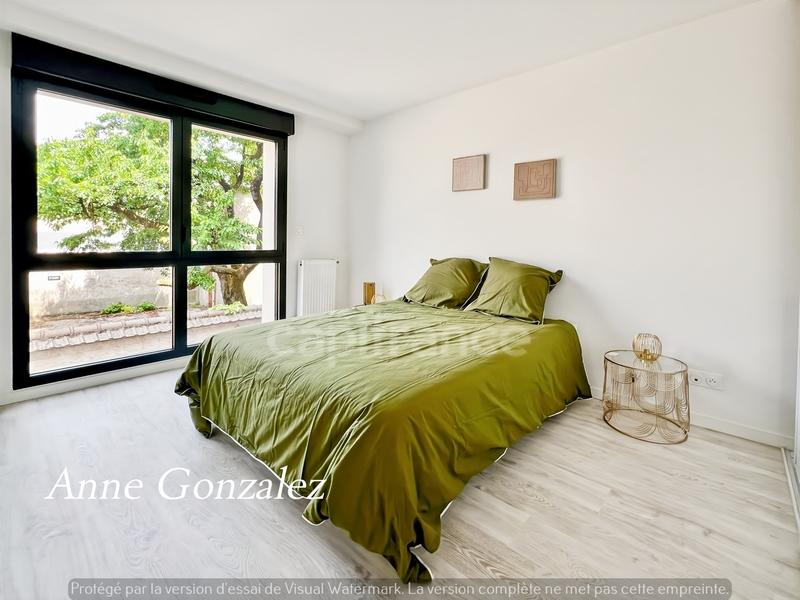 Appartement - 92 m² - 4 pièces