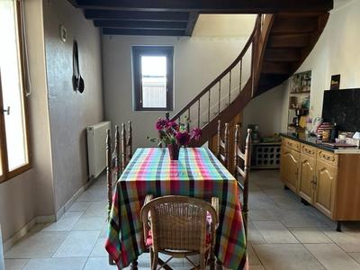 Maison - 224 m² - 10 pièces