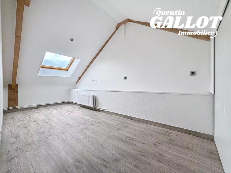Maison - 192 m² - 11 pièces