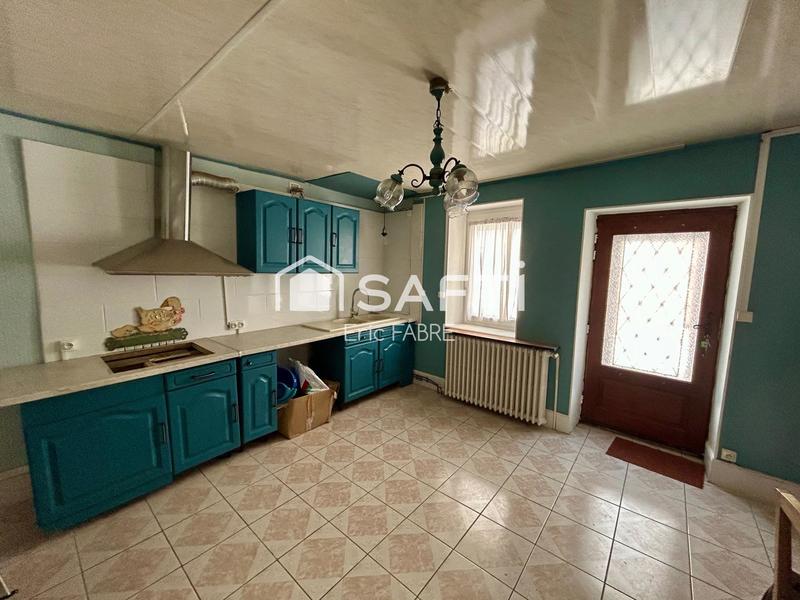 Maison - 90 m² - 5 pièces