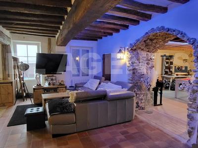 Longère - 308 m² - 14 pièces