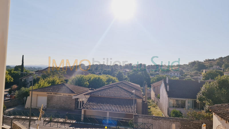 Appartement - 85 m² - 3 pièces