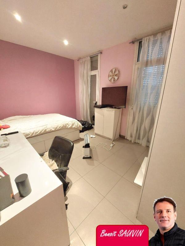 Maison - 159 m² - 5 pièces