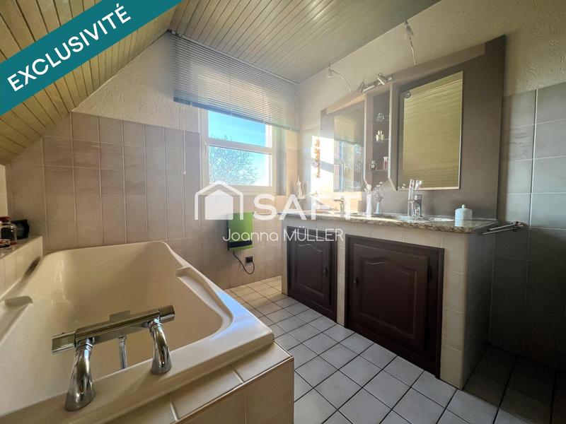 Maison - 139 m² - 6 pièces