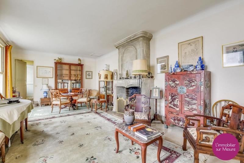 Villa - 260 m² - 9 pièces