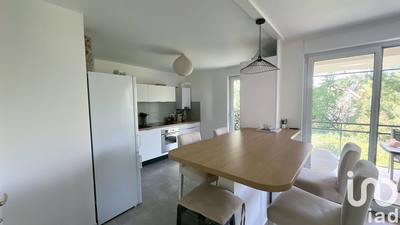 Appartement - 90 m² - 4 pièces