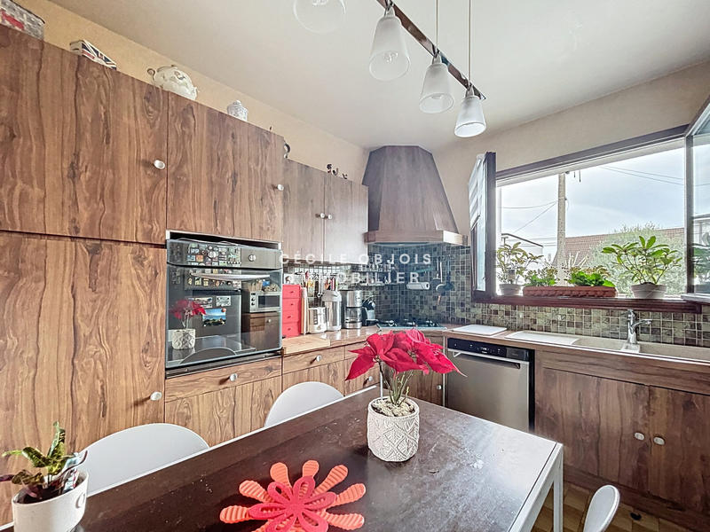 Maison - 128 m² - 6 pièces