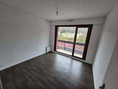 Appartement - 105 m² - 5 pièces