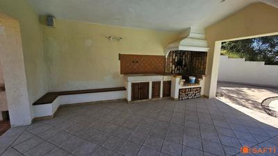 Maison - 161 m² - 9 pièces