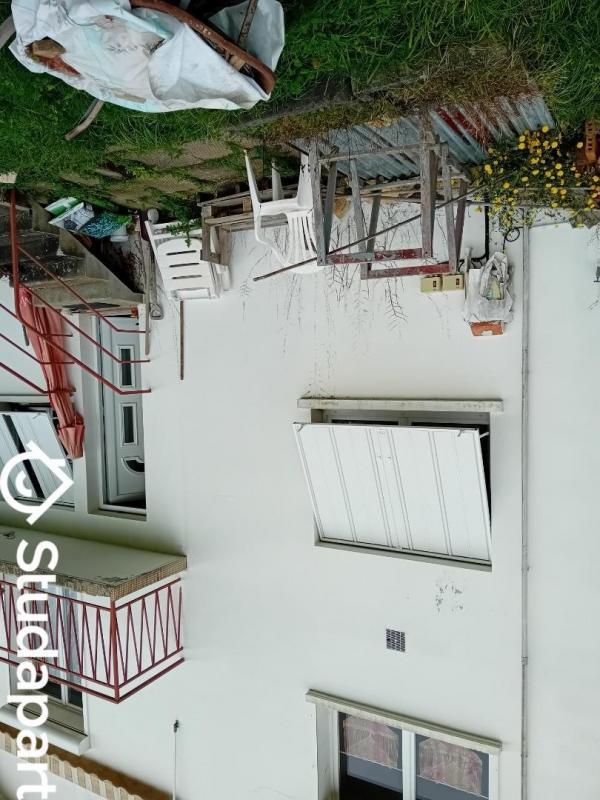 Chambre - 11 m² - 1 pièce