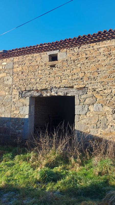 Propriété - 180 m² - 4 pièces