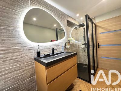 Maison de ville - 85 m² - 3 pièces