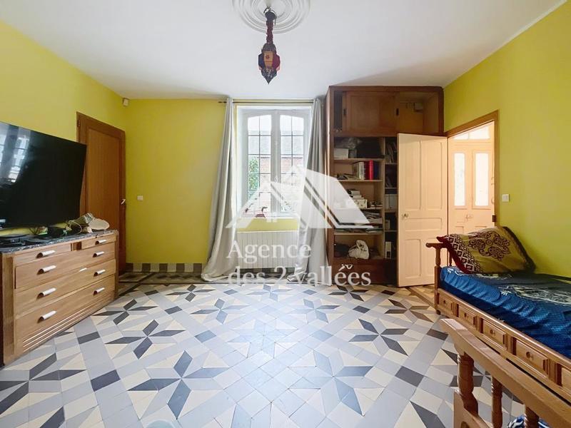 Propriété - 245 m² - 5 pièces