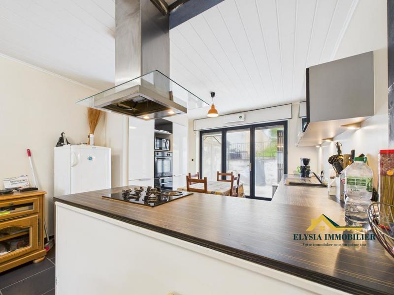 Maison de village - 160 m² - 6 pièces