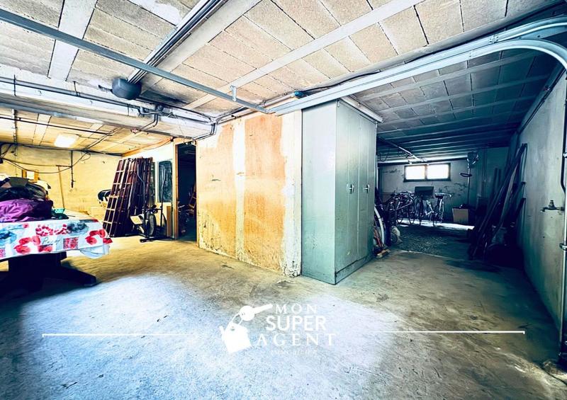 Demeure - 152 m² - 6 pièces