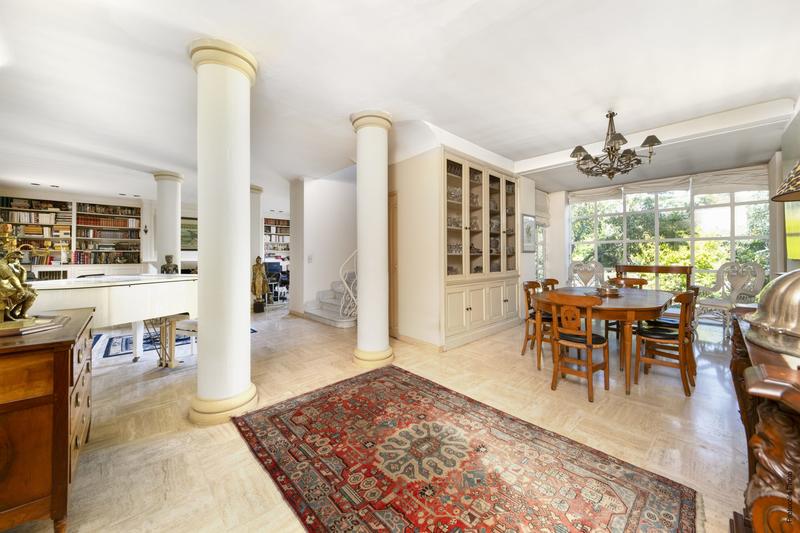 Villa - 270 m² - 7 pièces