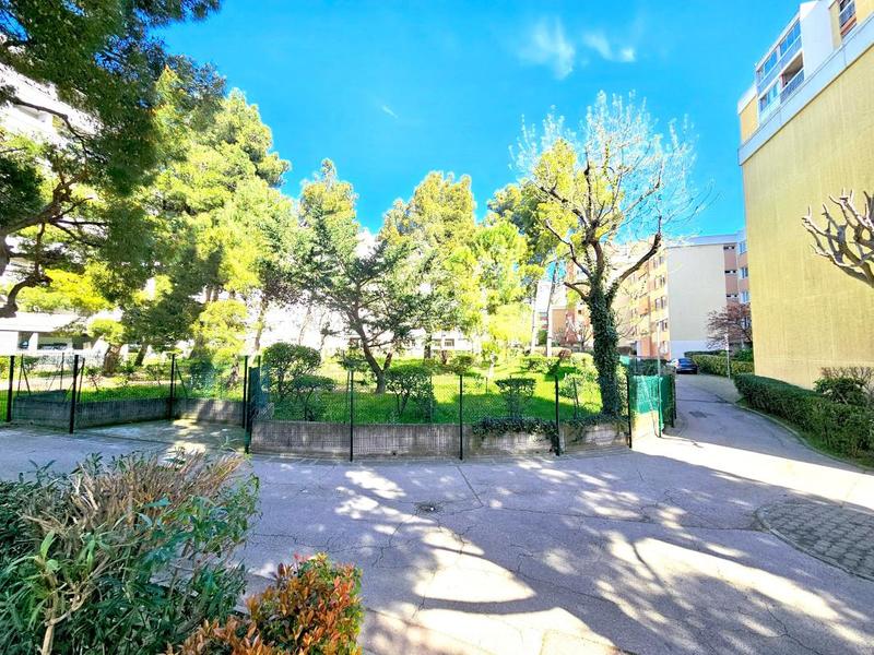 Appartement - 79 m² - 3 pièces