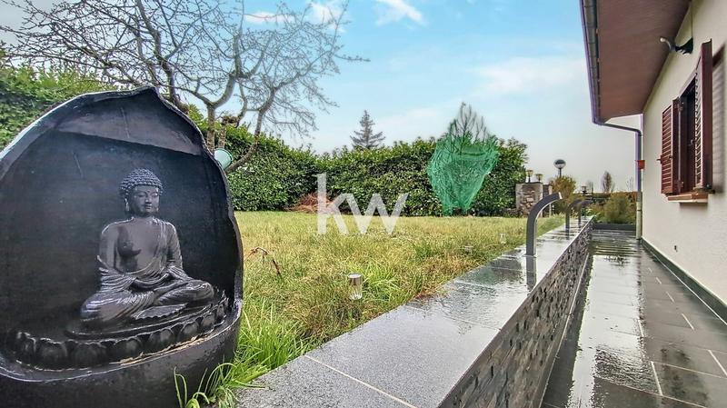 Maison jumelée - 180 m² - 5 pièces