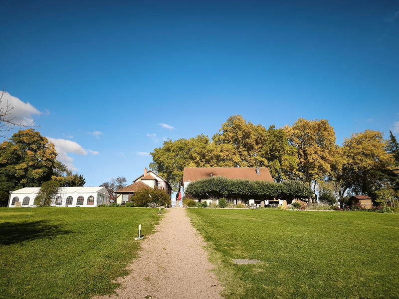 Fonds de commerce - 706 m²