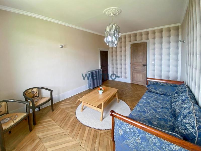 Maison - 400 m² - 11 pièces