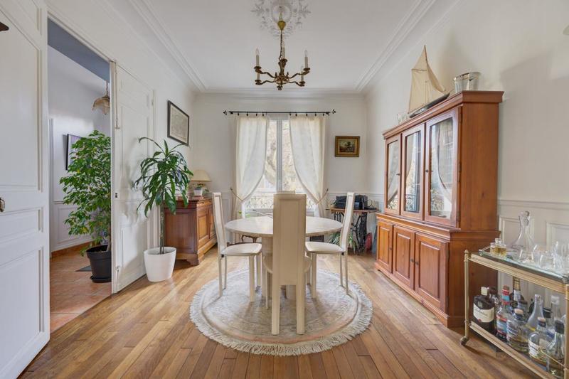 Maison - 135 m² - 6 pièces