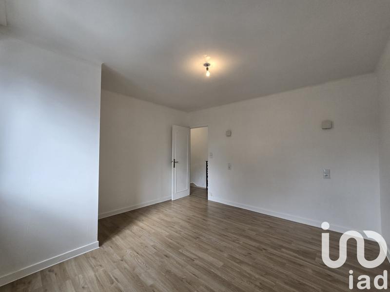 Maison - 93 m² - 5 pièces