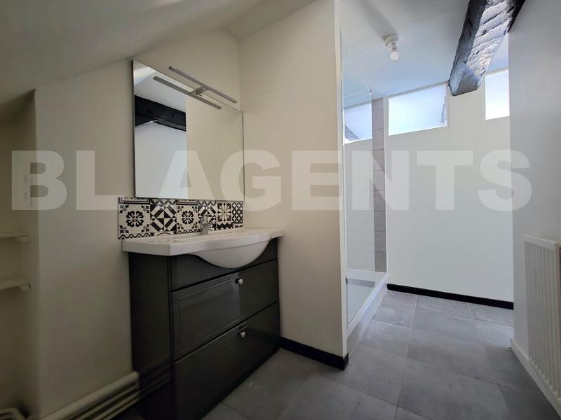 Appartement - 57 m² - 2 pièces