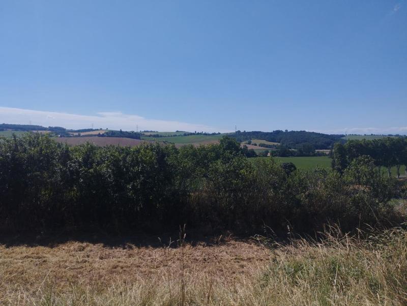 Maison - 400 m² - 1 pièce