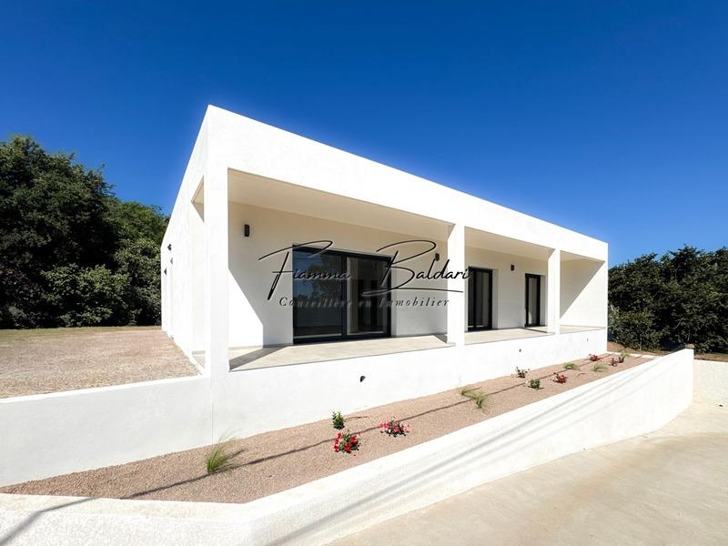 Villa - 120 m² - 4 pièces