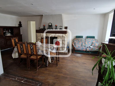 Maison - 155 m² - 6 pièces