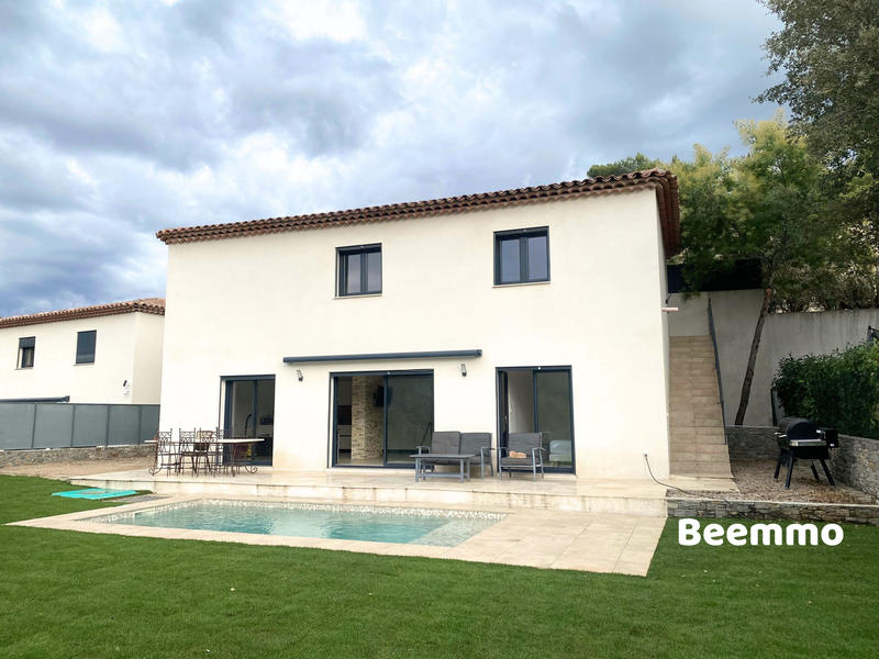 Villa - 98 m² - 4 pièces