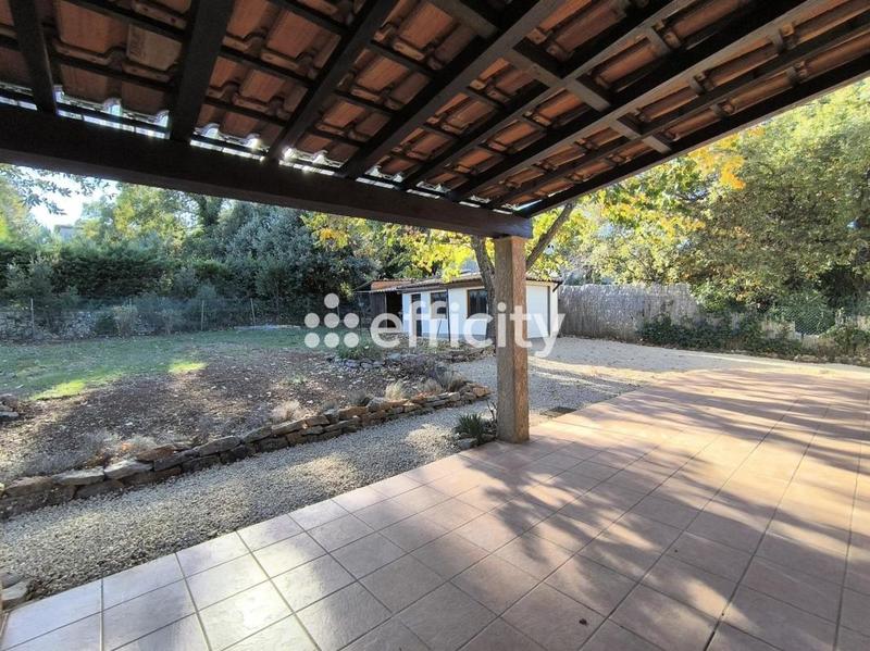 Pavillon - 82 m² - 4 pièces