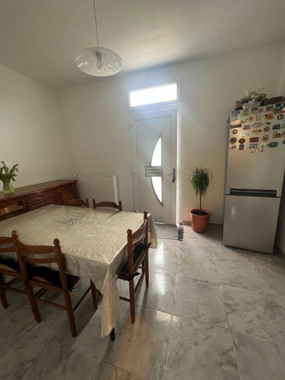 Maison - 122 m² - 5 pièces