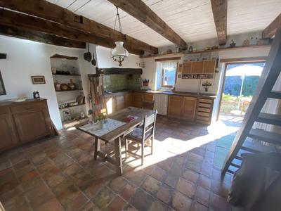 Maison - 90 m² - 3 pièces