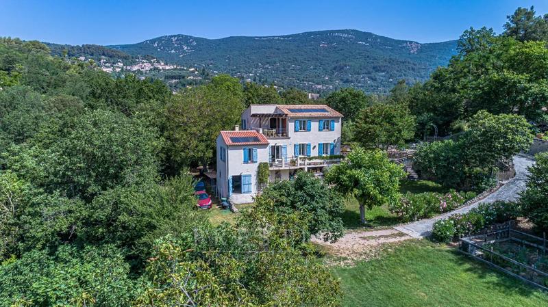 Maison - 117 m² - 5 pièces