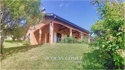 Maison - 138 m² - 6 pièces