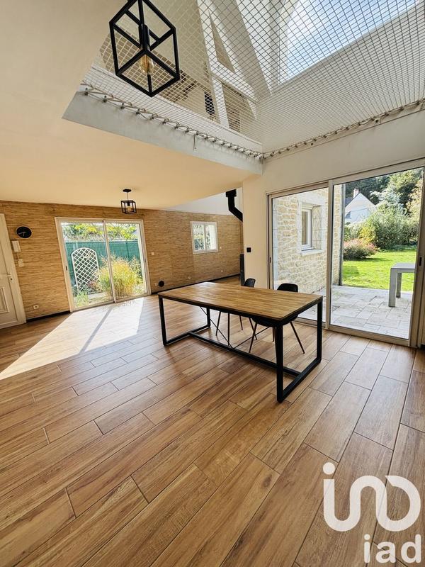 Maison - 156 m² - 8 pièces