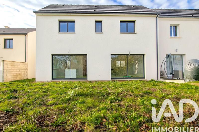 Maison - 120 m² - 5 pièces