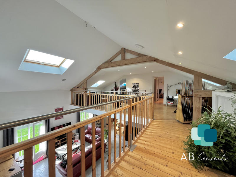 Maison - 175 m² - 5 pièces