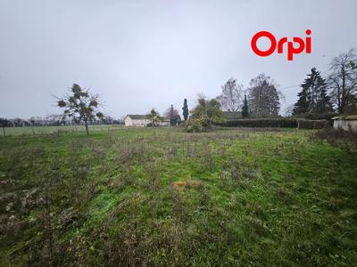 Terrain constructible - 1 919 m²
