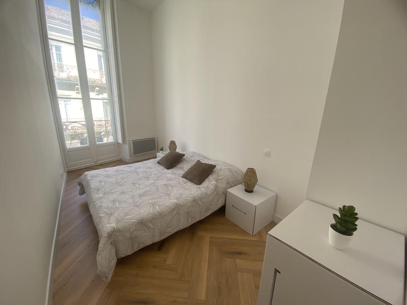 Appartement - 75 m² - 3 pièces