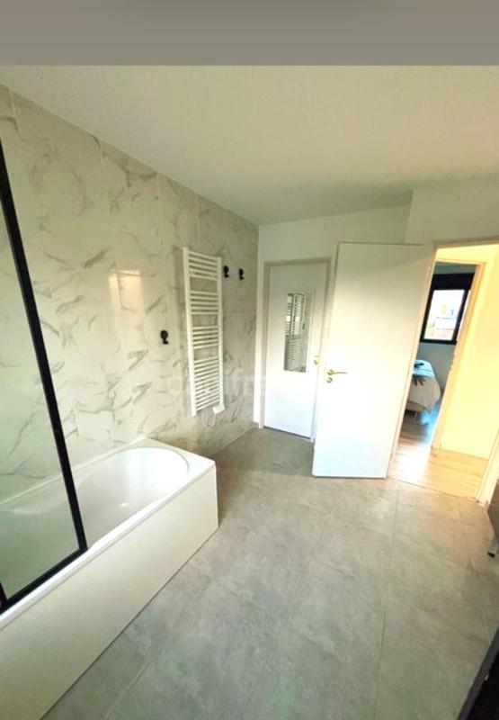 Maison - 113 m² - 5 pièces