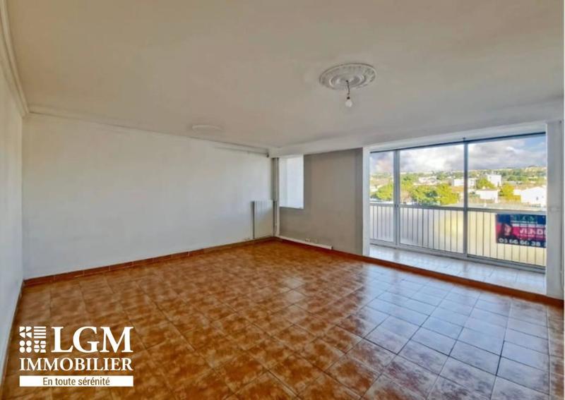 Appartement - 81 m² - 3 pièces